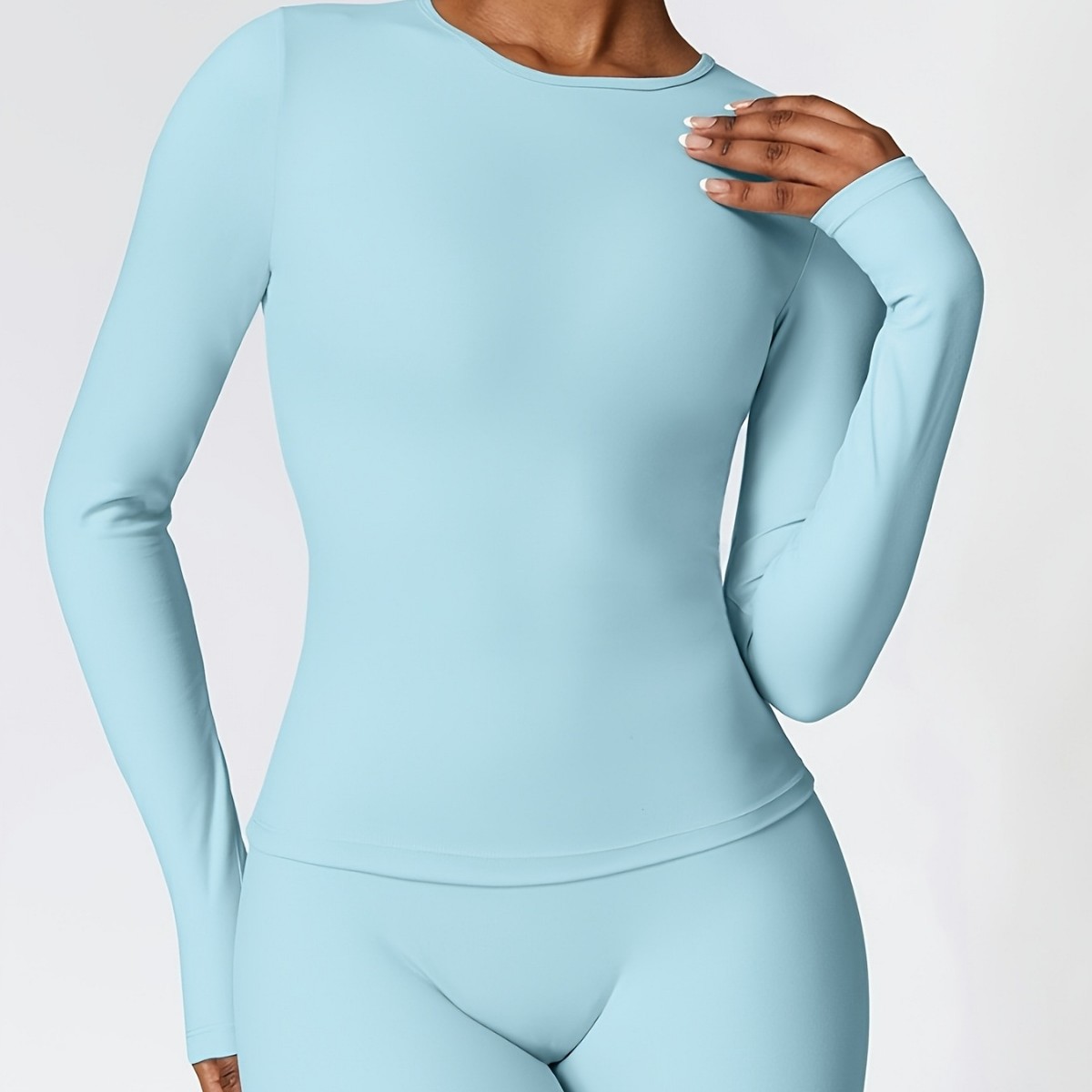 Tight-fitting yoga suit slim l - Pilates & Yoga Unleashed Studio review and price