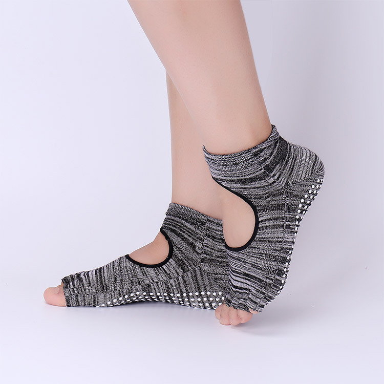 Non-Slip Yoga Socks with Grips - Pilates Yoga Workout review and price